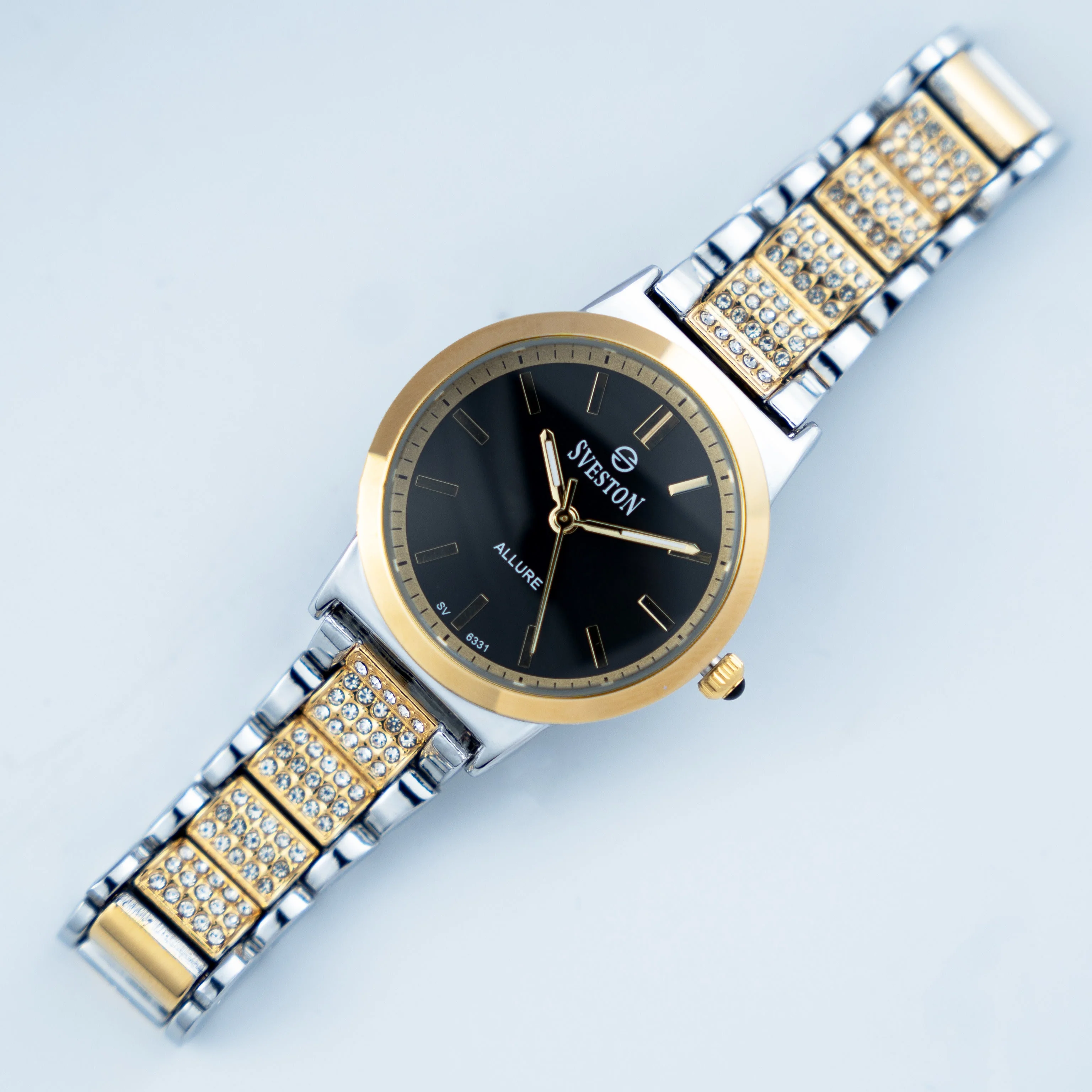 Allure - Image 10