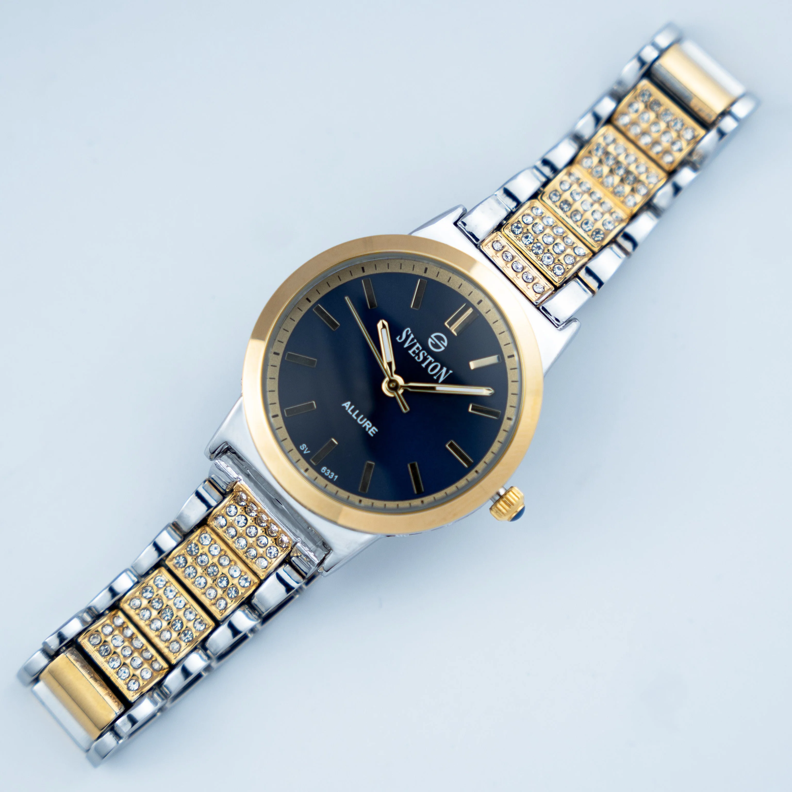 Allure - Image 4