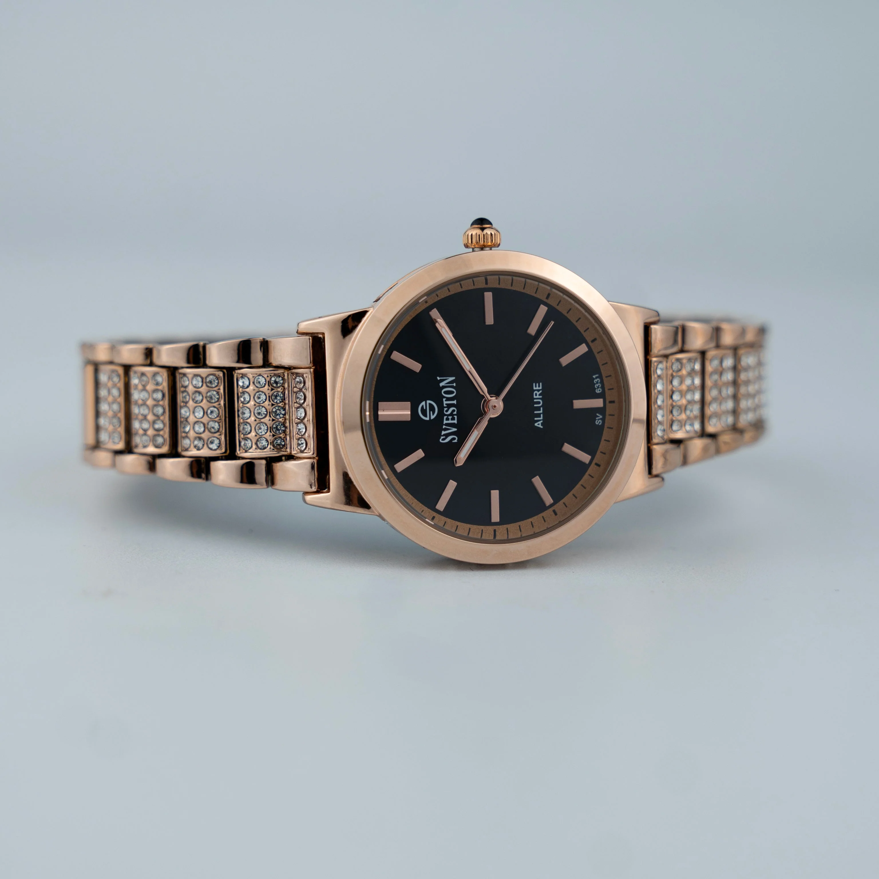 Allure - Image 53