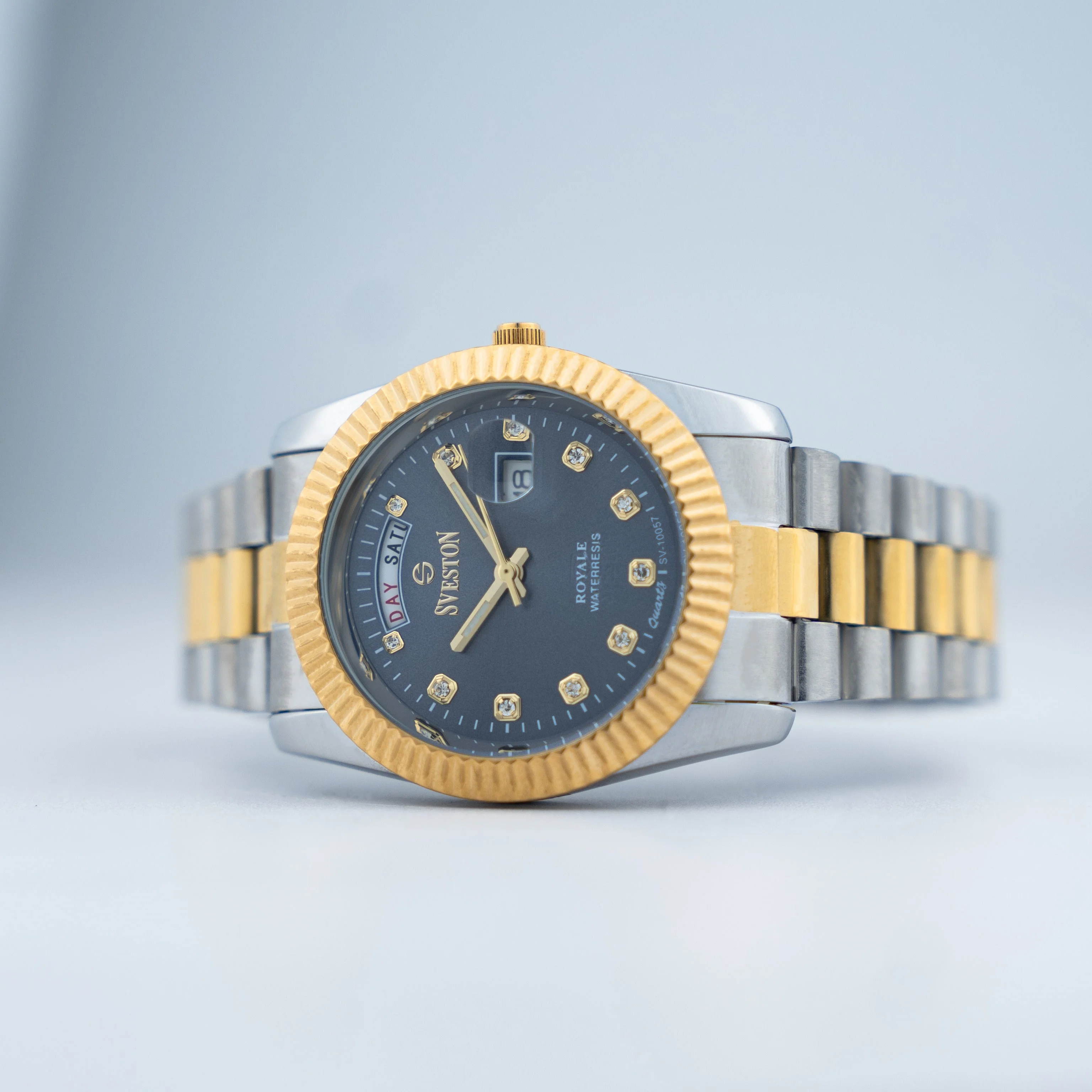 Royale - Image 3