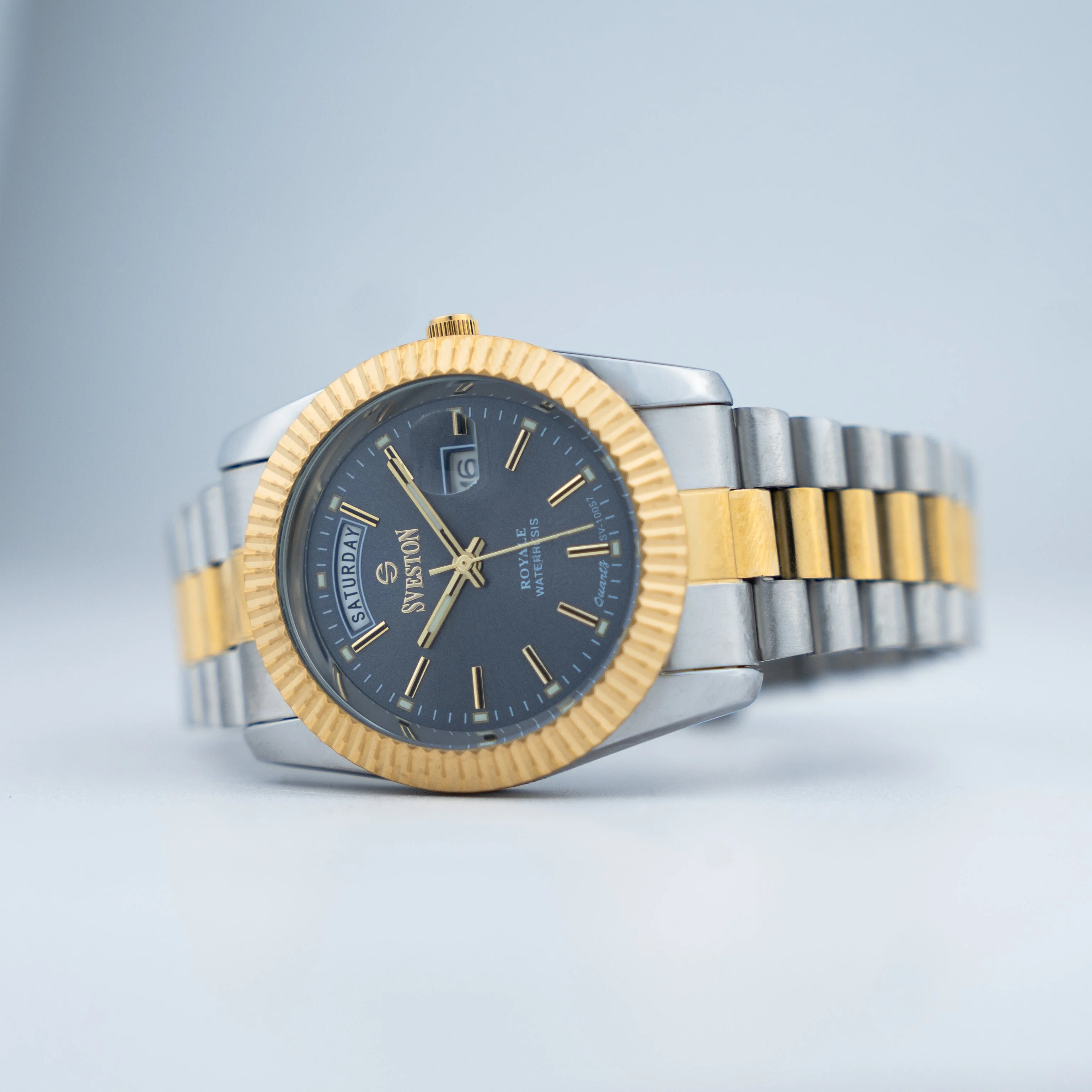 Royale - Image 4