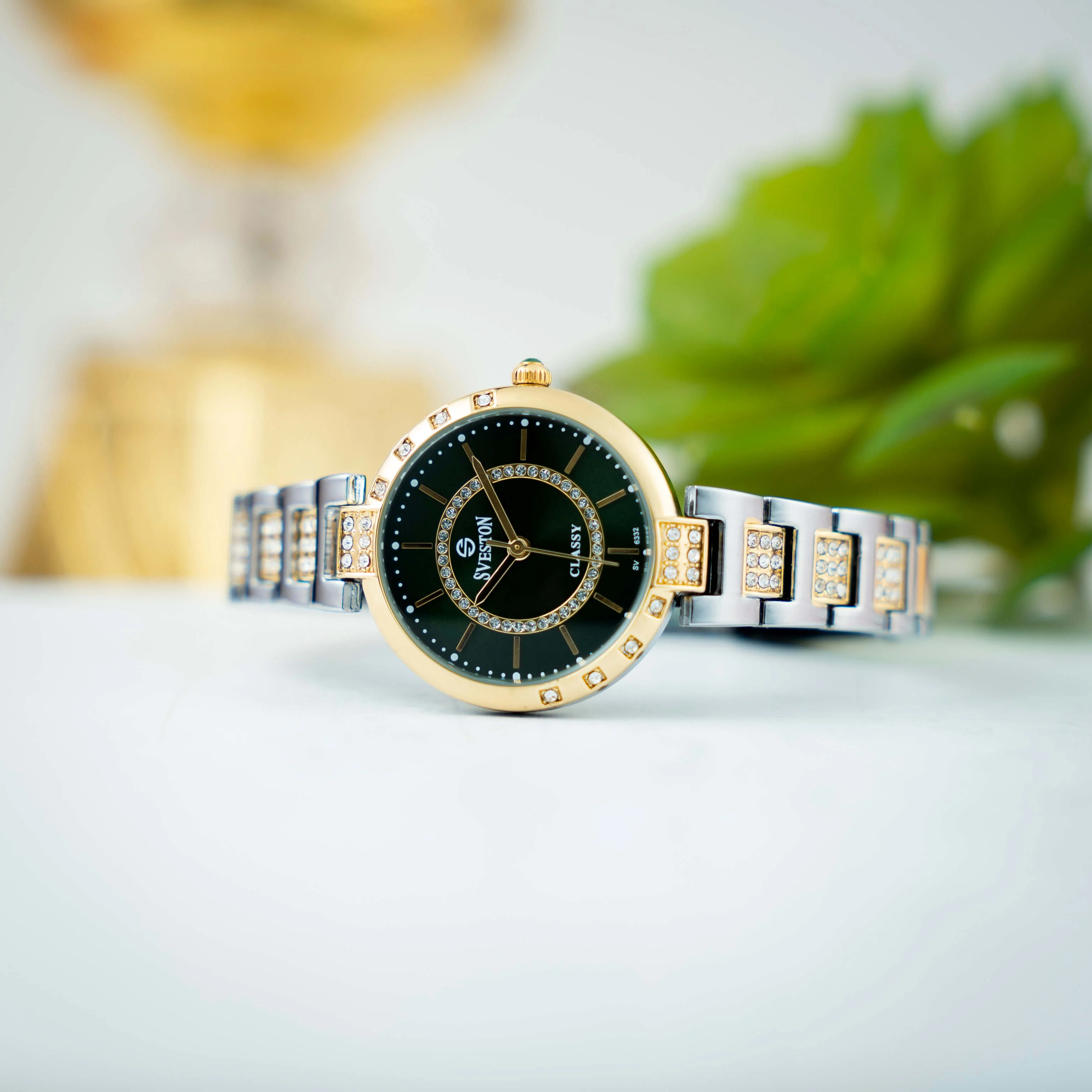 Classy - Image 13