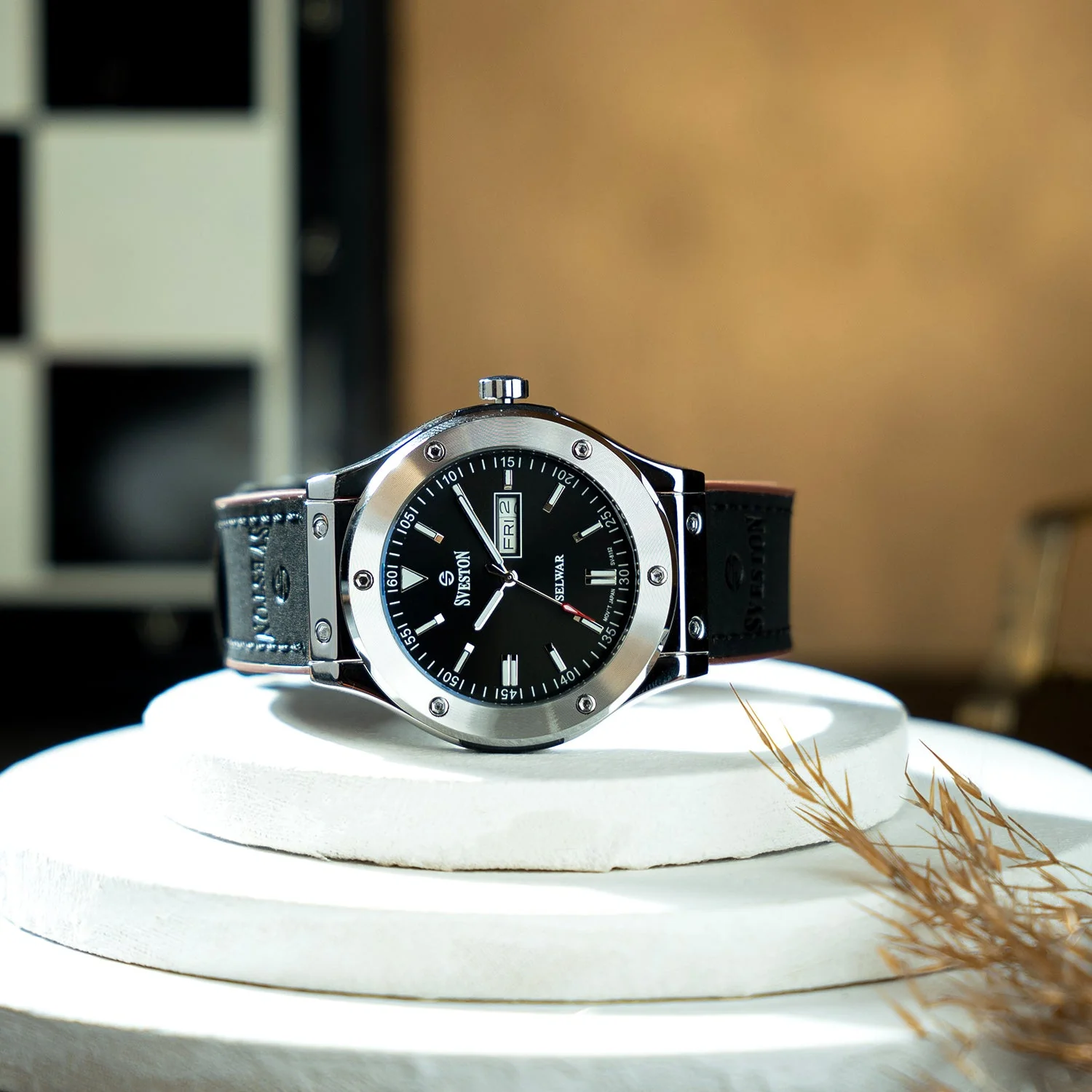 Leonard - Image 11