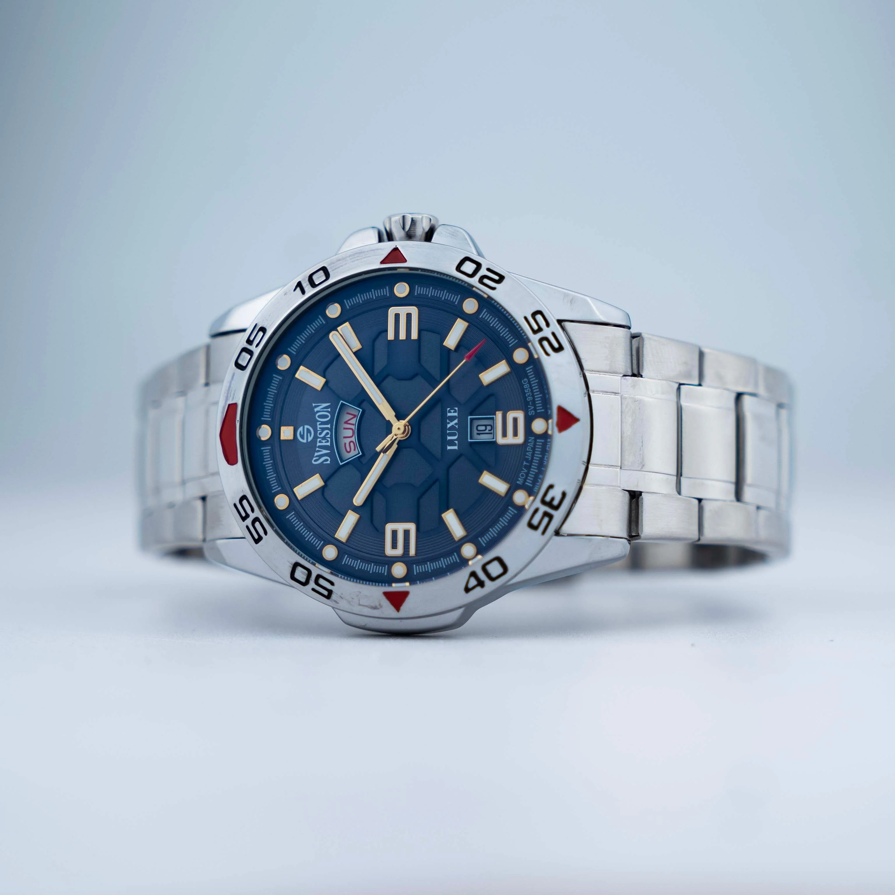 Luxe - Image 13